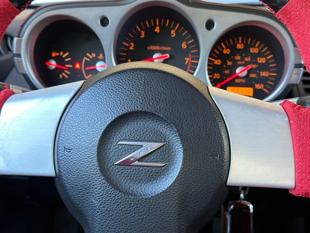2005 Nissan 350Z Base